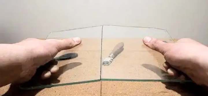 Как правильно ломать тонкие стекла